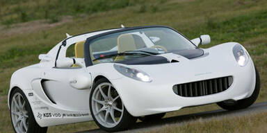 Öko-Sportwagen geht auf Tauchstation