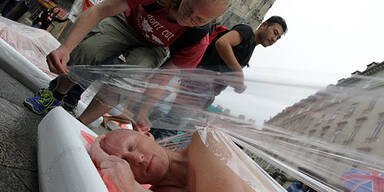 Nackt-Protest am Stephansplatz