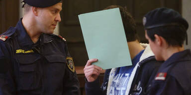 Terror-Prozess: Schüler (14) schuldig gesprochen