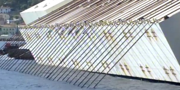 Costa Concordia wird geborgen