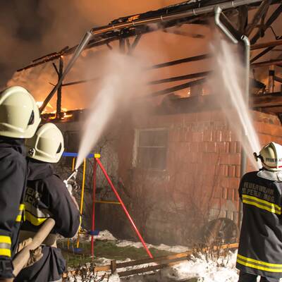 Brand vernichtet Stall: Tiere gerettet