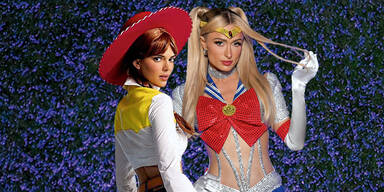 So sexy feiern Stars Halloween