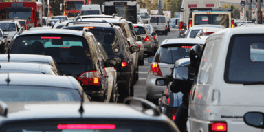 Mega-Staus in ganz Wien