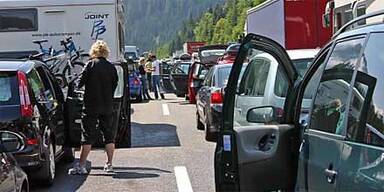 Seit 2 Uhr früh Blockabfertigung