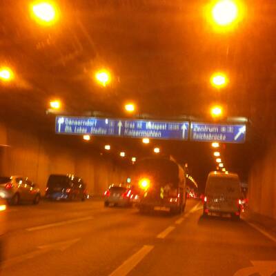 Nichts geht mehr auch auf der Reichsbrücke