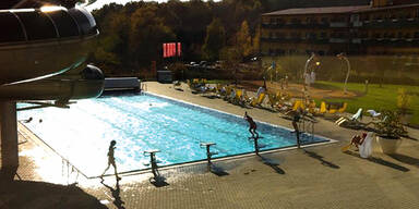 Kurios: Badespa&szlig; zu Allerheiligen