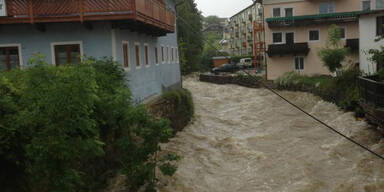 Jahrhundertflut erreicht NÖ und Wien 