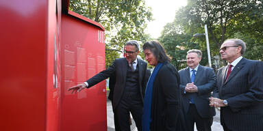 Südtiroler Autonomie-Stele