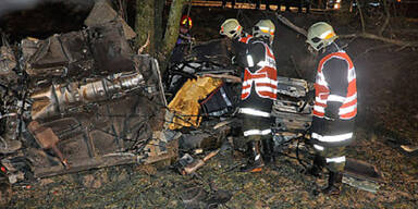 2 Tote bei Baum-Crash
