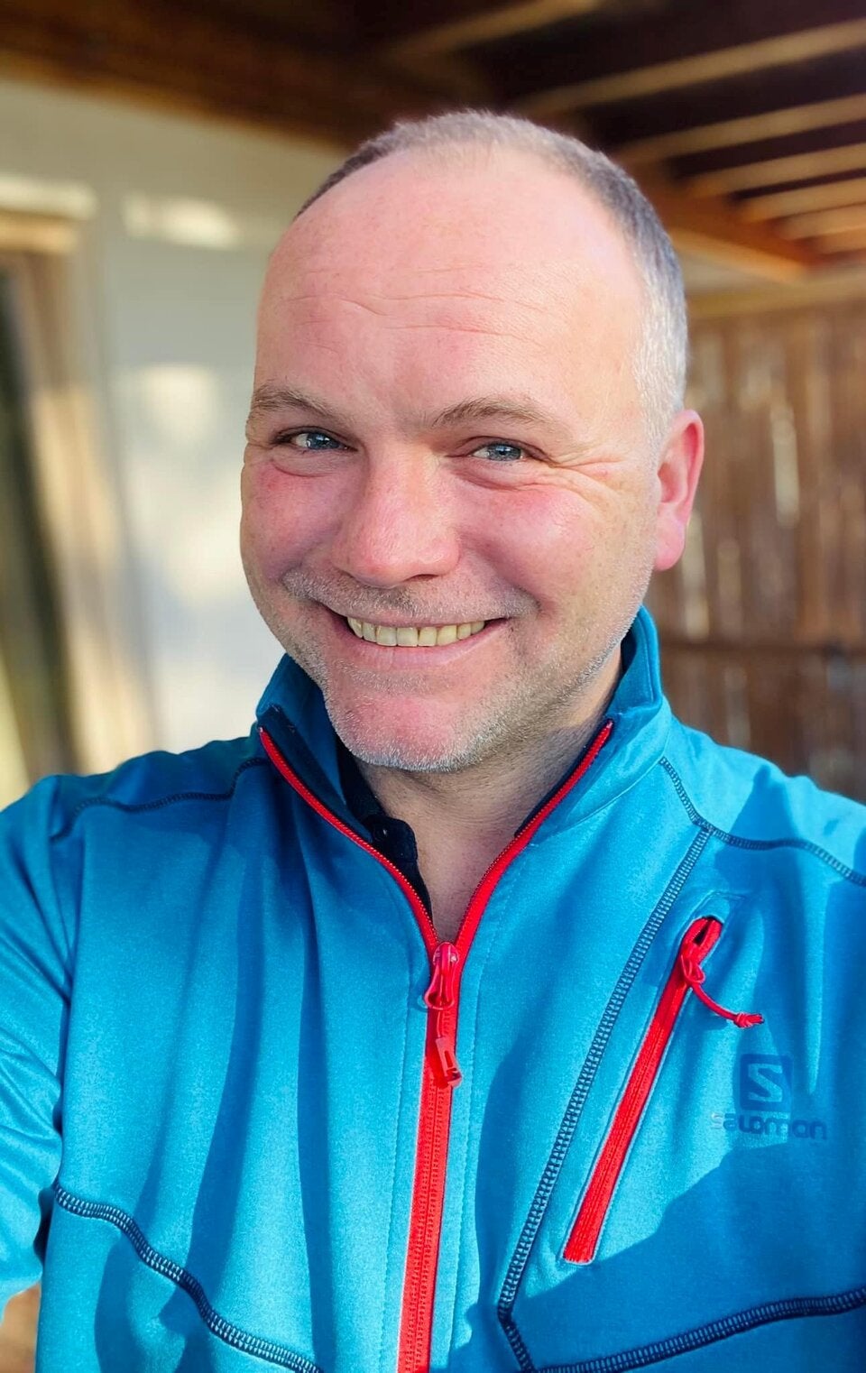 Thomas Stipsits sorgt mit neuem Look für Besorgnis