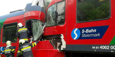 Zug-Crash bei Graz: Lokführer tot