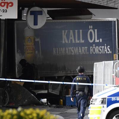 Lkw rast in Menschenmenge - Mehrere Tote