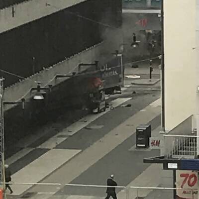 Lkw rast in Menschenmenge - Mehrere Tote