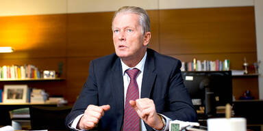 "Pensionsalter f&uuml;r Frauen leicht anpassen"