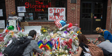 Obama erkl&auml;rt Schwulen-Bar zu Nationaldenkmal