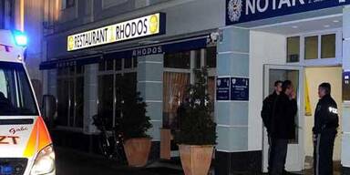 Mann ersticht Frau beim Scheidungstermin