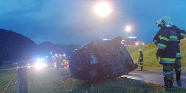 17-Jähriger stirbt bei Frontal-Crash 