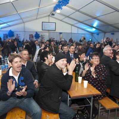 Jubel bei den Strache-Fans