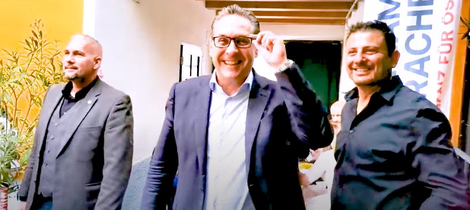 Strache macht auf Falco: 31.000 Aufrufe in 12 Stunden