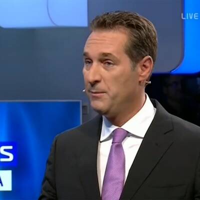 Der FPÖ-Chef stellt sich den Fragen des Publikums und der Moderatoren