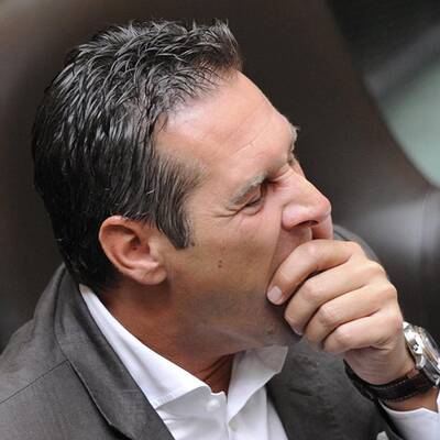 Hochs und Tiefs im Parlamentsstadion