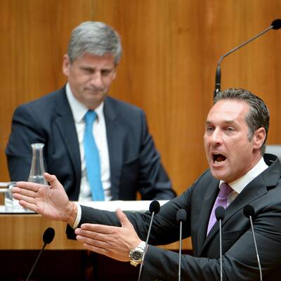 Hitzige Wortgefechte im Parlament