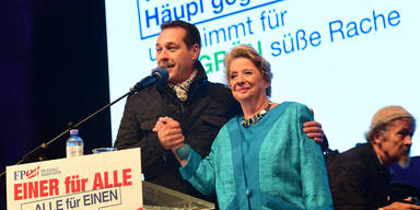 Straches Abschluss-Event am Stephansplatz