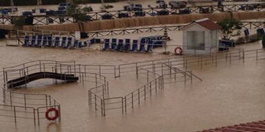 Unwetter verwüstet Badeort in Italien