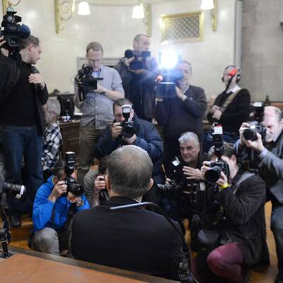 Der erste Prozess-Tag: Der ehemalige Minister weist jede Schuld von sich