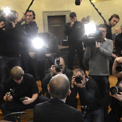 Am Montag wurden die beiden britischen Journalisten befragt