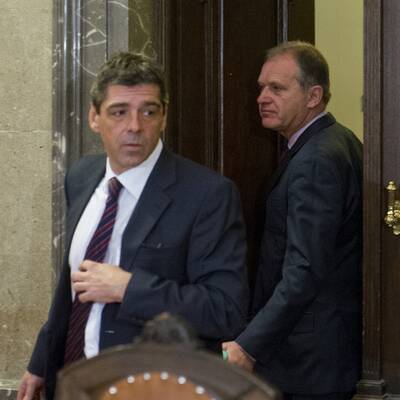 Der erste Prozess-Tag: Der ehemalige Minister weist jede Schuld von sich