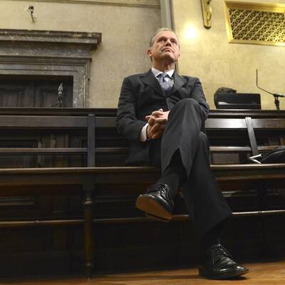 Der erste Prozess-Tag: Der ehemalige Minister weist jede Schuld von sich