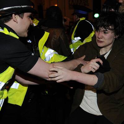 Proteste gegen Strauss-Kahn