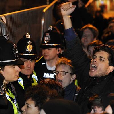 Proteste gegen Strauss-Kahn