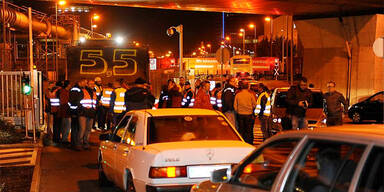 100.000 im Lohn-Streik