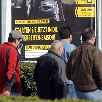 Metaller legen Arbeit nieder