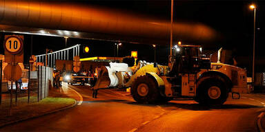 100.000 im Lohn-Streik