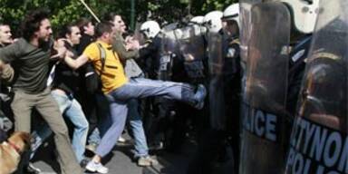 Tränengas in Athen bei griechischem Generalstreik