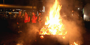 100.000 im Lohn-Streik