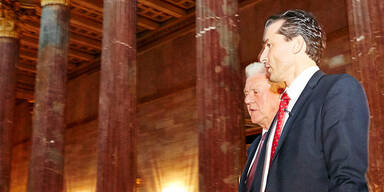 Stronach schaute im Nationalrat vorbei