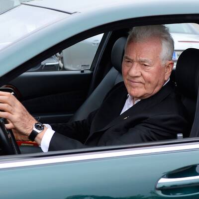 Hier wählt Frank Stronach
