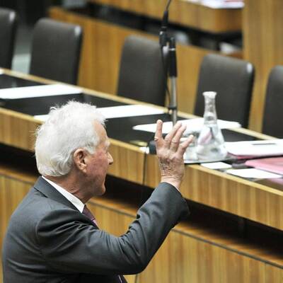 Abschiedsrede im Parlament