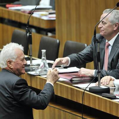 Abschiedsrede im Parlament