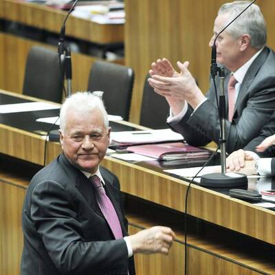 Abschiedsrede im Parlament