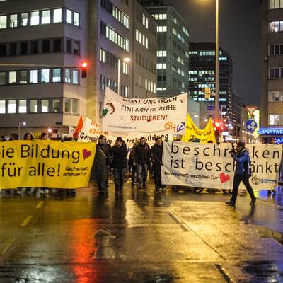 Studenten legen Wien lahm