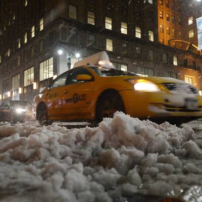 Schneesturm fegt über New York