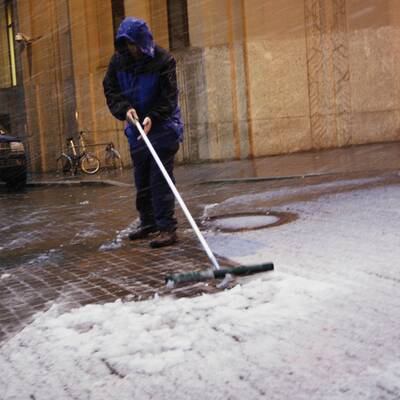 Schneesturm fegt über New York
