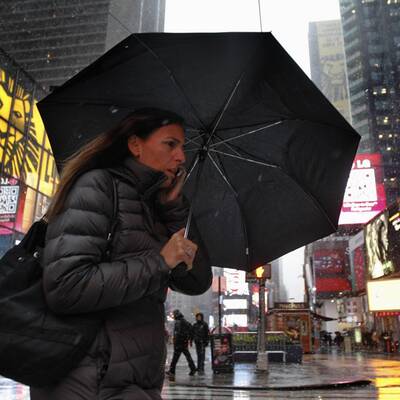 Schneesturm fegt über New York