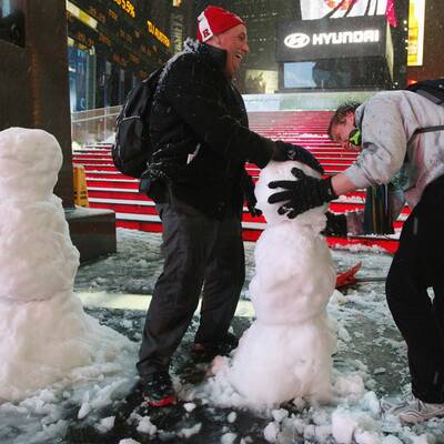 Schneesturm fegt über New York