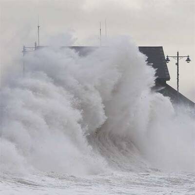 Flut und Sturm in England
